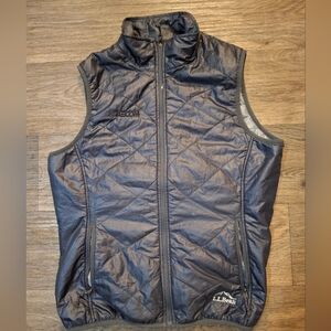 L.L. Bean AECOM Gray Quilted Full Zip Pufffer Vest. 